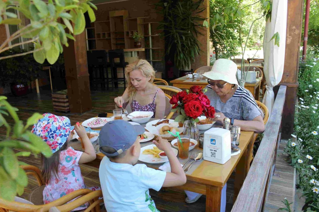 Talisman Village Hotel Bosteri Kültér fotó